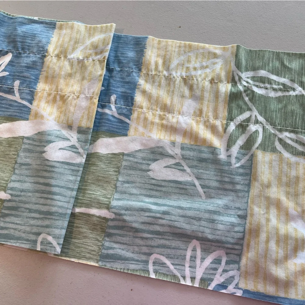 Vintage Wamsutta shower curtain and matching window Valance/curtain
